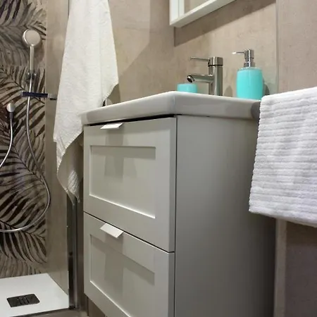 Lalla Apartment Bari